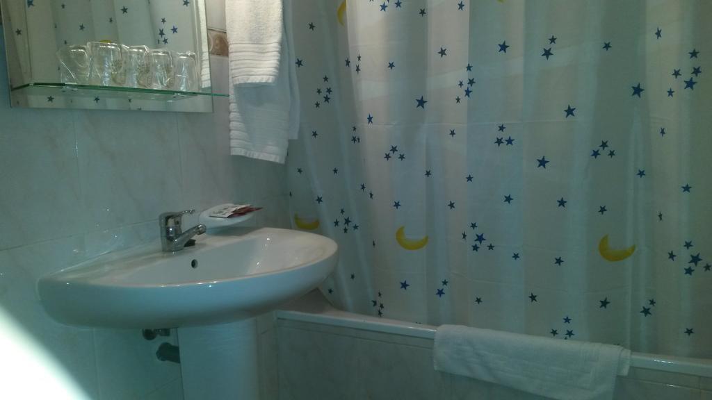 Hostal Residencia Taray Segovia Kamer foto