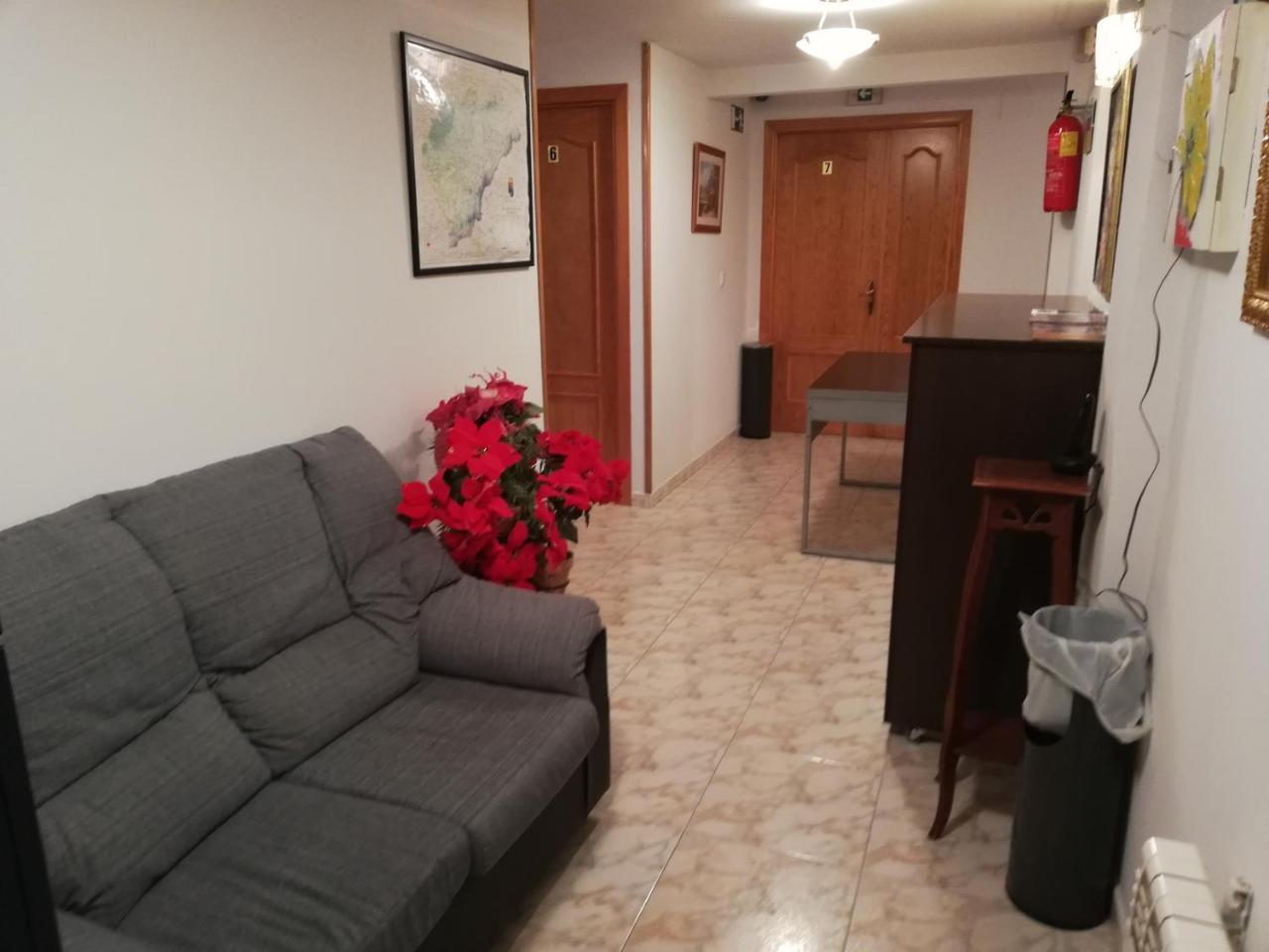 Hostal Residencia Taray Segovia Buitenkant foto